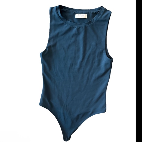 Aritzia Babaton contour blue bodysuit- new without tags. Size medium - Picture 1 of 4